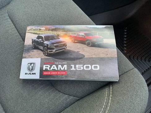 Used 2019 RAM 1500 Big Horn AWD/4WD image 12