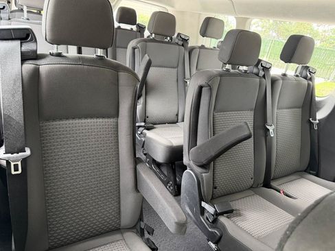 Used 2025 Ford Transit 350 XLT RWD image 27
