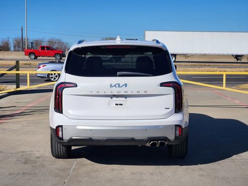 Certified 2024 Kia Telluride SX Prestige image 5