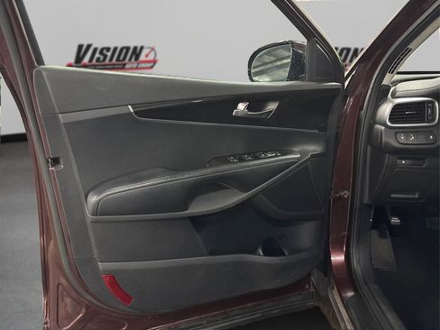 Used 2020 Kia Sorento LX image 21