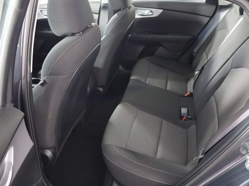 Used 2023 Kia Forte LXS FWD image 17