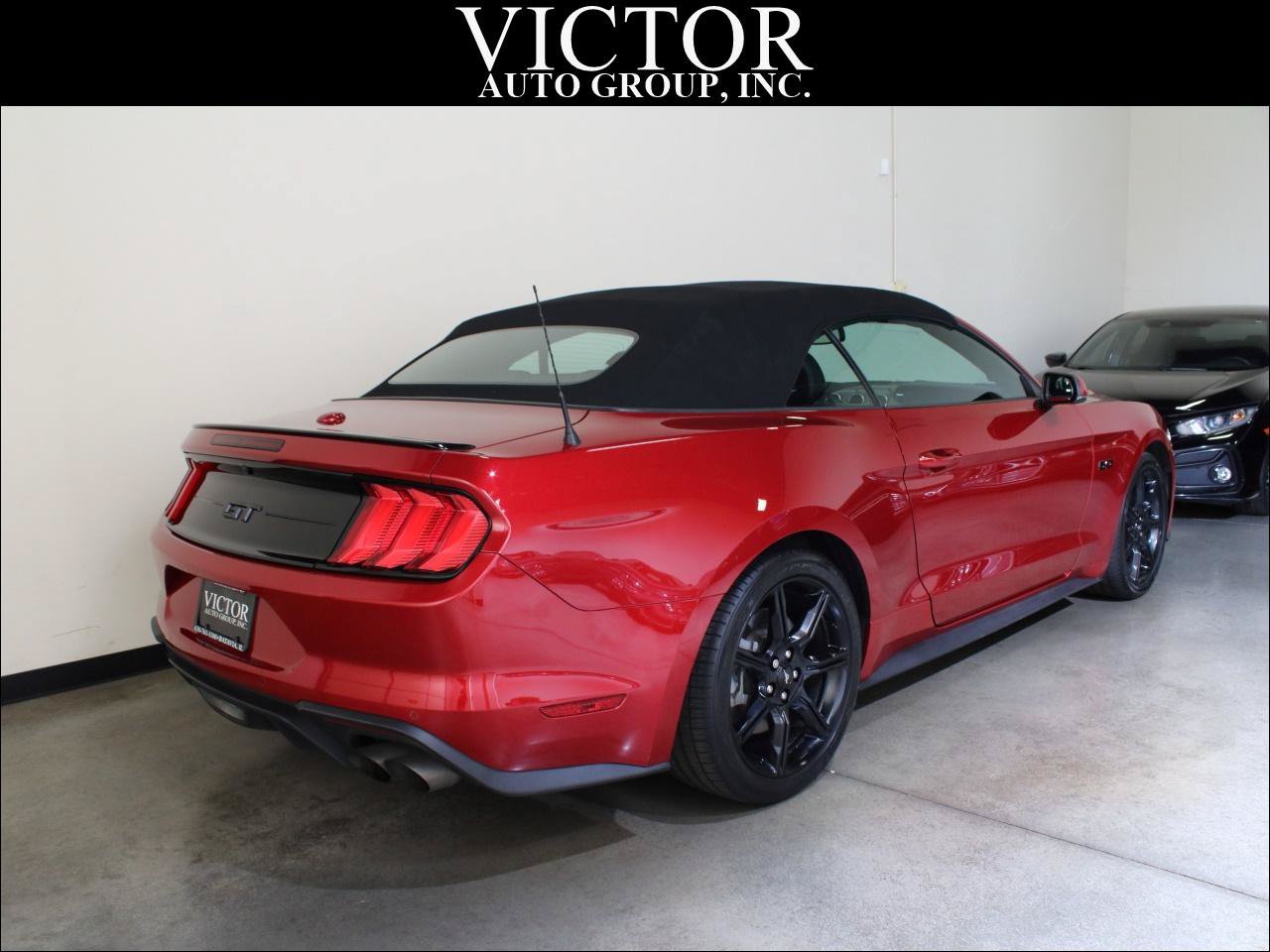 Used 2020 Ford Mustang GT Premium w/ Carbon Sport Interior Package RWD image 14