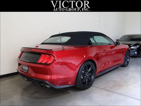 Used 2020 Ford Mustang GT Premium w/ Carbon Sport Interior Package RWD image 14