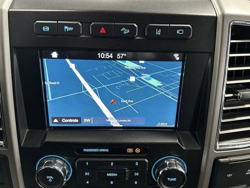 Used 2017 Ford F250 Lariat w/ Lariat Ultimate Package image 10