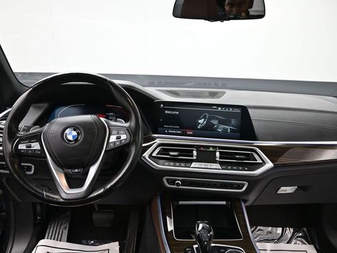 Used 2019 BMW X5 xDrive40i w/ Convenience Package AWD/4WD image 12