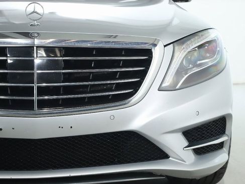 Used 2016 Mercedes-Benz S 550 4MATIC Sedan image 7