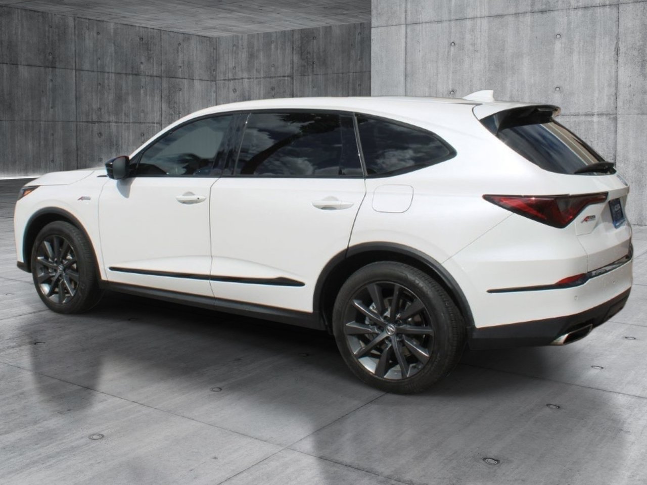 Used 2025 Acura MDX A-Spec AWD/4WD image 3