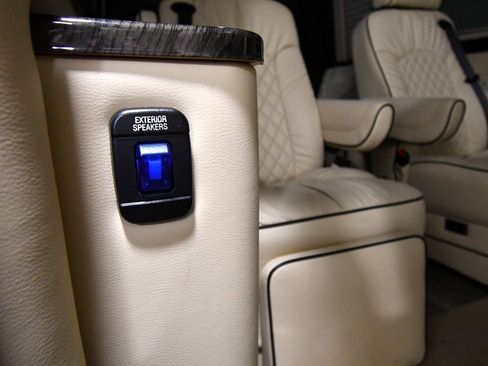 Used 2021 Mercedes-Benz Sprinter 3500 image 22