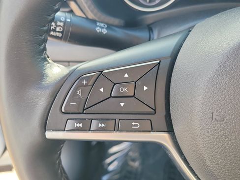 Certified 2022 Nissan Sentra SV w/ Trunk Package image 27