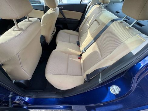 Used 2012 MAZDA MAZDA3 i Touring image 13