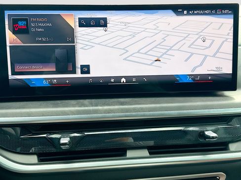 Used 2025 BMW X5 xDrive50e w/ Premium Package AWD/4WD image 33