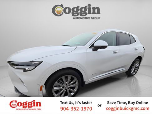 Used 2023 Buick Envision Avenir image 1