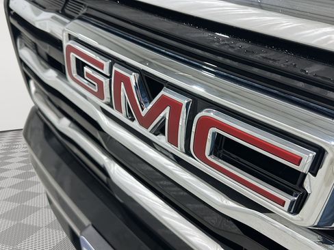 Used 2025 GMC Terrain Elevation image 10