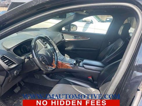 Used 2017 Lincoln MKX Reserve w/ Lincoln MKX Climate Package AWD/4WD image 2