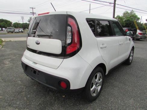 Used 2019 Kia Soul FWD image 8