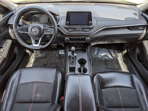 Used 2019 Nissan Altima 2.5 SR FWD image 13