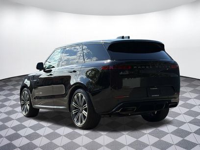 Used 2024 Land Rover Range Rover Sport SE