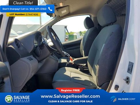 Used 2015 Nissan NV200 SV w/ Technology Package FWD image 9