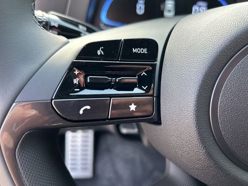 Used 2025 Hyundai Elantra Sport image 18