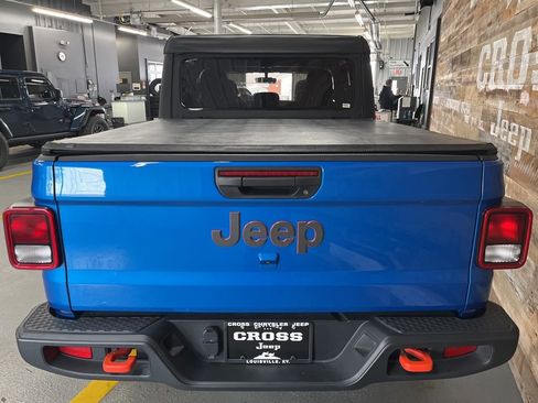 Used 2023 Jeep Gladiator Mojave image 27