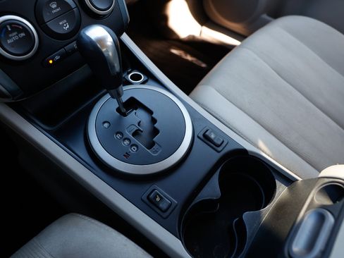 Used 2010 MAZDA CX-7 i Sport w/ Convenience Pkg image 35