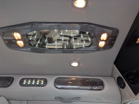 Used 2014 GMC Savana 1500 SLT image 29