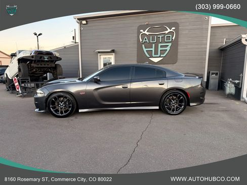 Used 2020 Dodge Charger Scat Pack RWD image 6