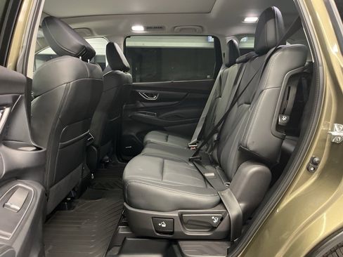 Used 2025 Subaru Ascent Limited image 31