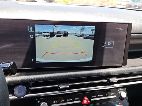 Used 2025 Hyundai Tucson SEL FWD image 17