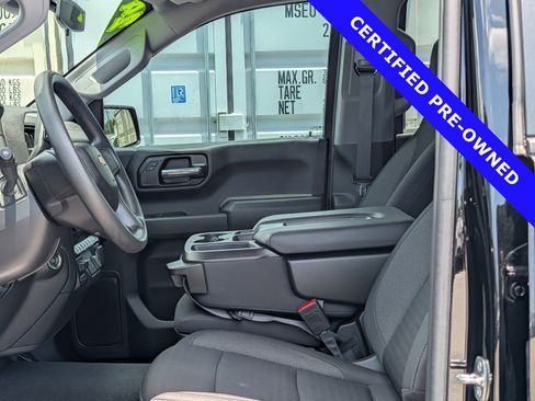 Used 2024 Chevrolet Silverado 1500 Custom w/ Turbomax Blackout Package AWD/4WD image 21