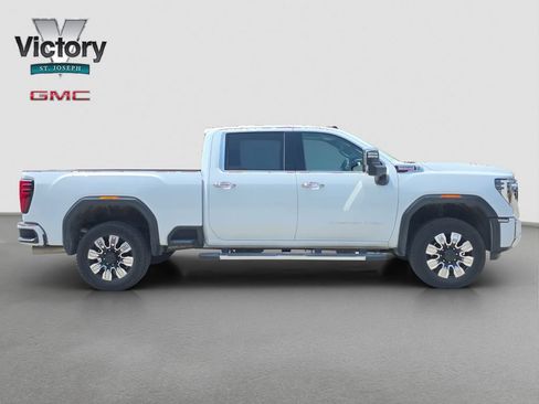Used 2026 GMC Sierra 2500 Denali w/ Denali Reserve Package AWD/4WD image 19