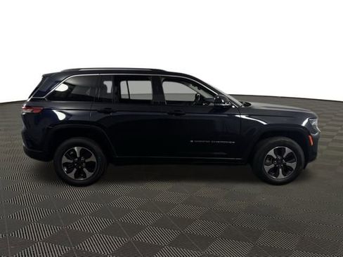 Used 2023 Jeep Grand Cherokee 4WD 4xe image 10