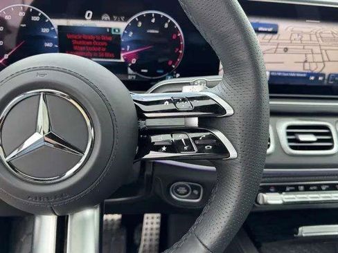 New 2025 Mercedes-Benz GLS 450 4MATIC image 14