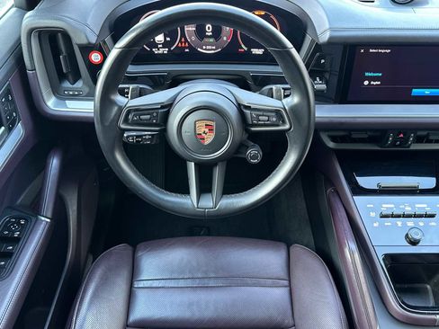 Used 2024 Porsche Cayenne E-Hybrid AWD/4WD image 15