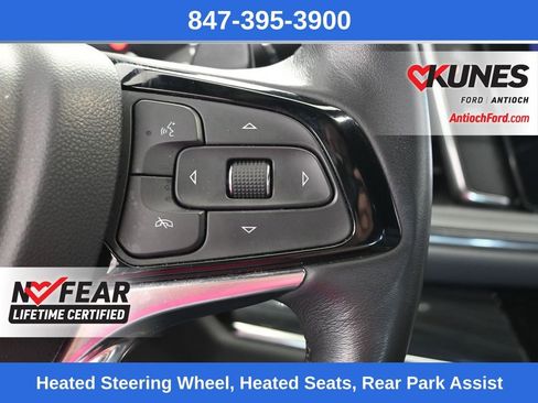 Used 2024 Buick Enclave Premium image 25