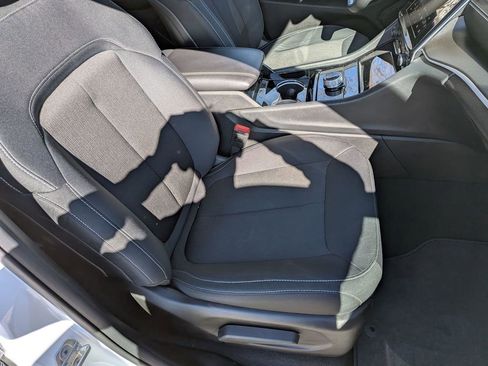 Used 2023 Jeep Grand Cherokee Laredo w/ Luxury Tech Group I image 26