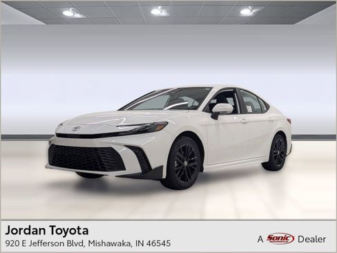 New 2026 Toyota Camry LE image 1