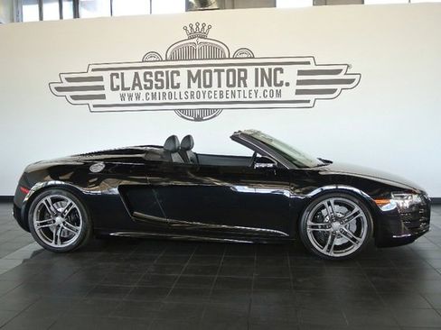 Used 2011 Audi R8 V10 image 2