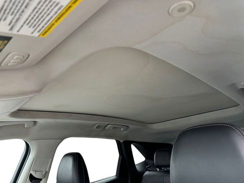 Used 2022 Ford Escape Titanium w/ Titanium Elite Package image 11