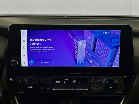 Used 2025 Toyota Grand Highlander FWD image 19