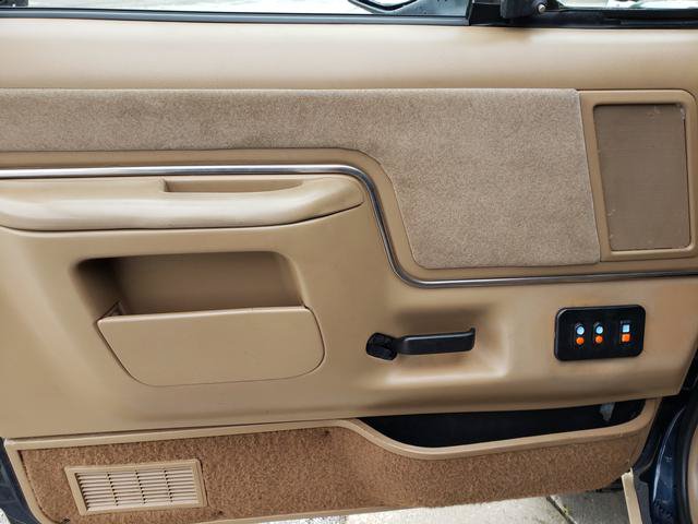 Used 1990 Ford Bronco AWD/4WD image 13