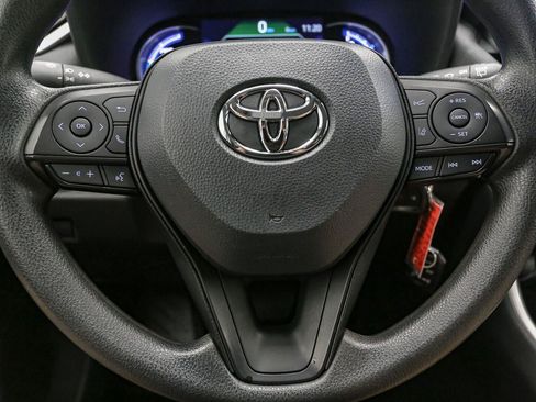 Used 2025 Toyota RAV4 LE AWD/4WD image 34