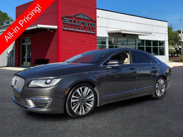 Used 2017 Lincoln MKZ Reserve FWD image 1