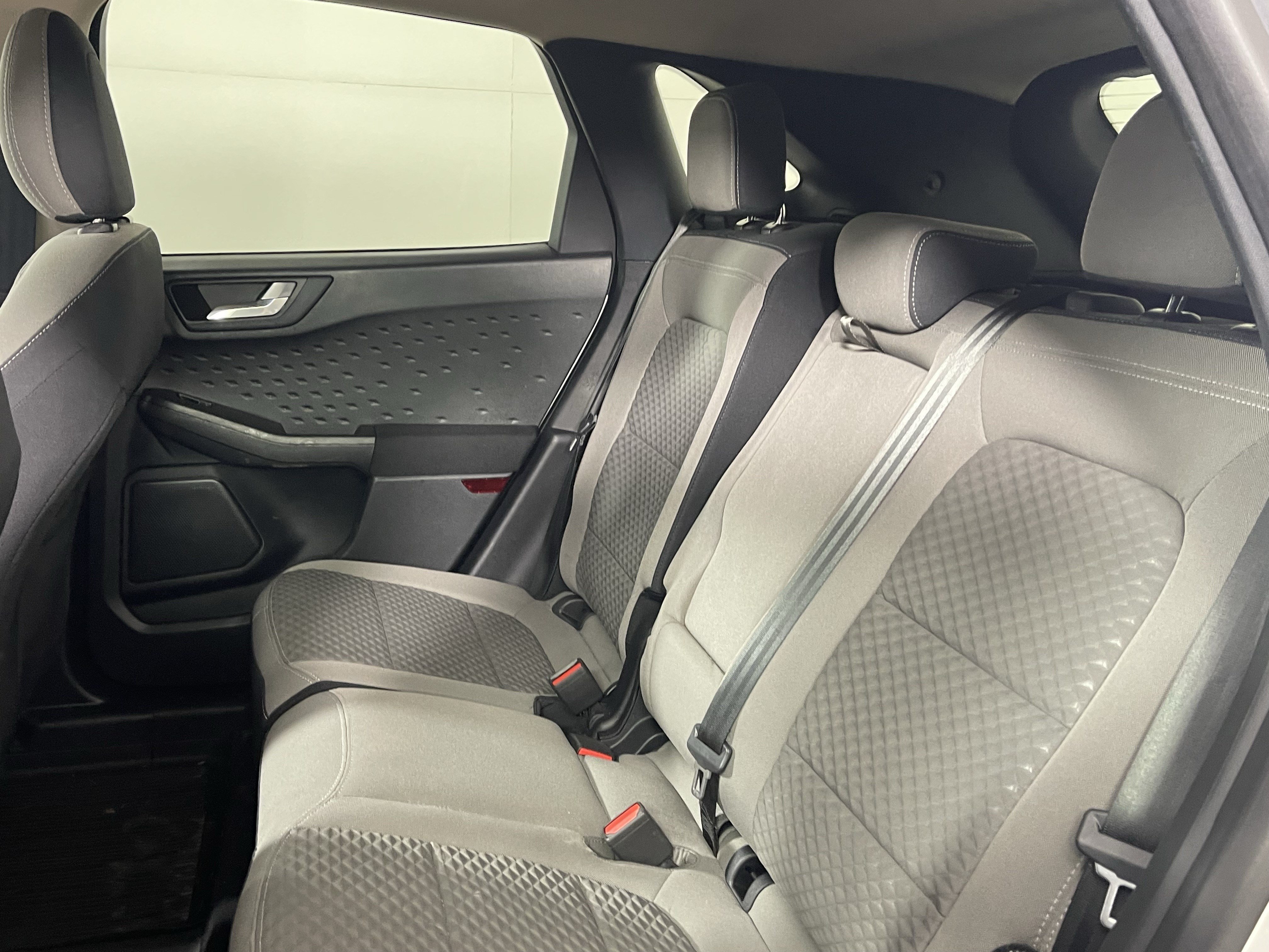 Used 2020 Ford Escape SE Sport AWD/4WD image 14