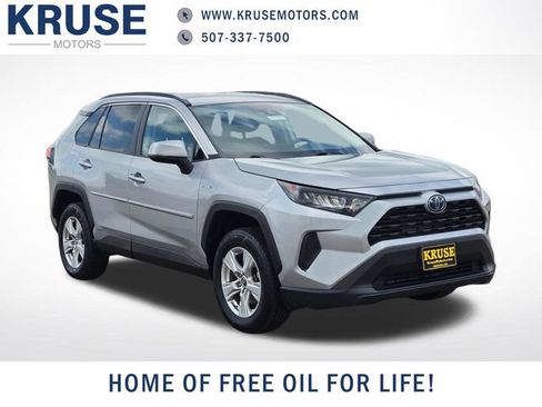 Used 2019 Toyota RAV4 LE w/ Carpet Mat Package AWD/4WD image 1