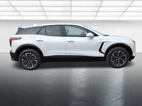 New 2026 Chevrolet Blazer EV LT image 30