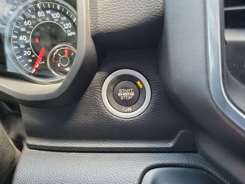 Used 2021 RAM 1500 Big Horn RWD image 26