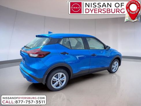 New 2025 Nissan Kicks Play S w/ Interior Electronics Package image 3