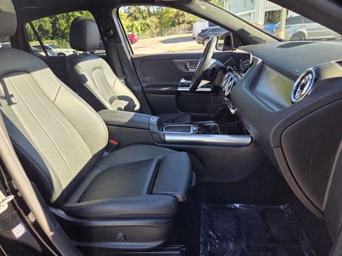 Used 2024 Mercedes-Benz GLA 250 image 17