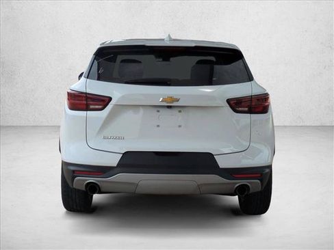 Used 2025 Chevrolet Blazer LT FWD image 6